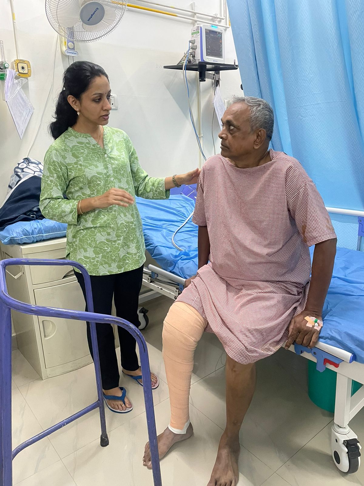 Physiotherapist Dr.Aarti